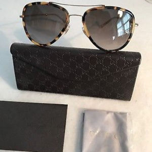 Gucci Aviator Sunglasses Havana w/ gold frames